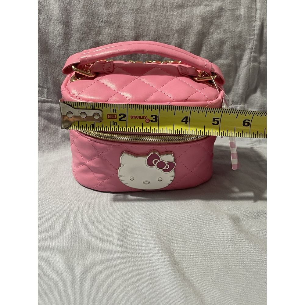 NEW Sanrio Hello Kitty Pink Makeup Box Quilt-Like Mini Purse w/ Chain & Lip Set - Picture 5 of 9
